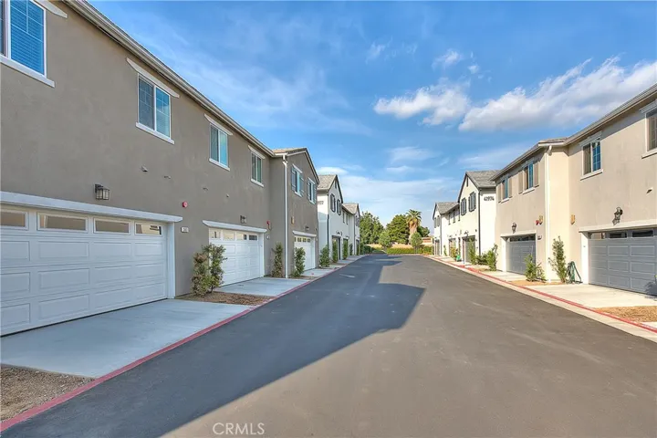 41985 Emelia Street 303, Murrieta, California 92562