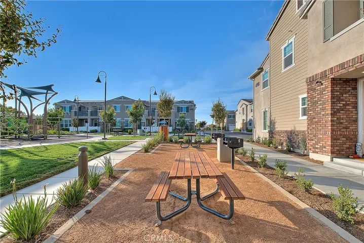 41985 Emelia Street 303, Murrieta, California 92562