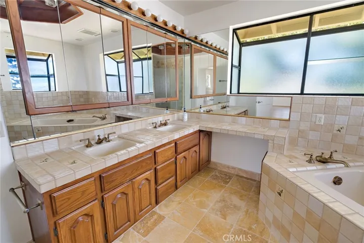 32215 Schooner Drive, Rancho Palos Verdes, California 90275