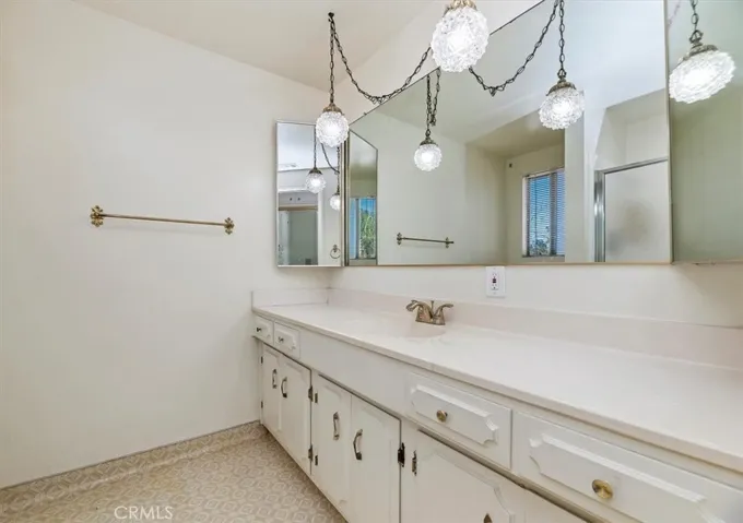 17504 Krameria Avenue, Riverside, California 92504