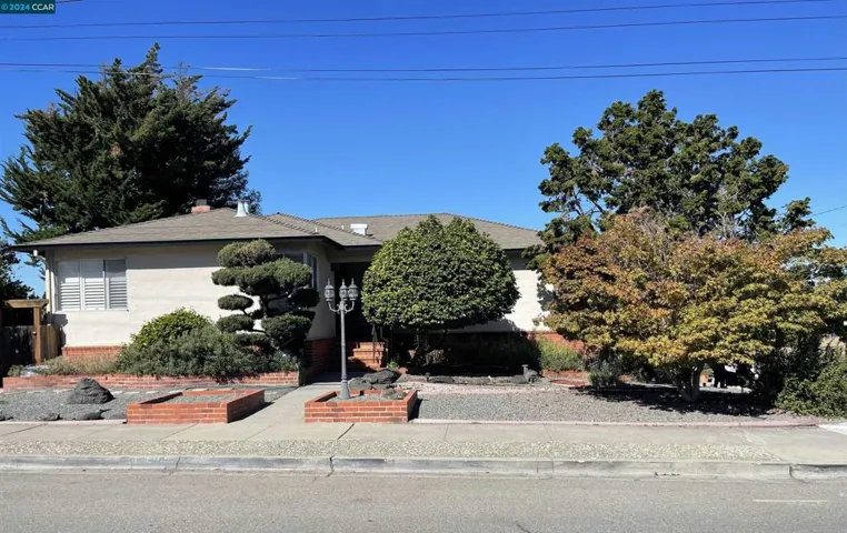 18545 Center St, Castro Valley, California 94546