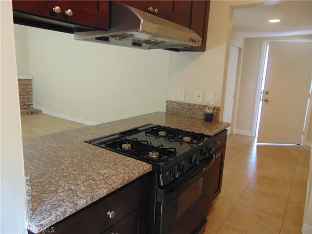 2005 Alabama Street, Huntington Beach, California 92648
