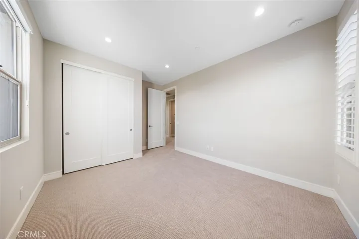 2nd floor bedroom