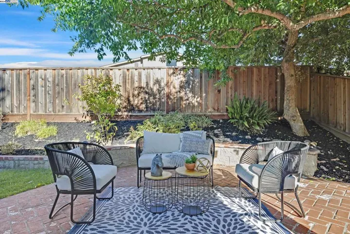 704 Debra St., Livermore, California 94550
