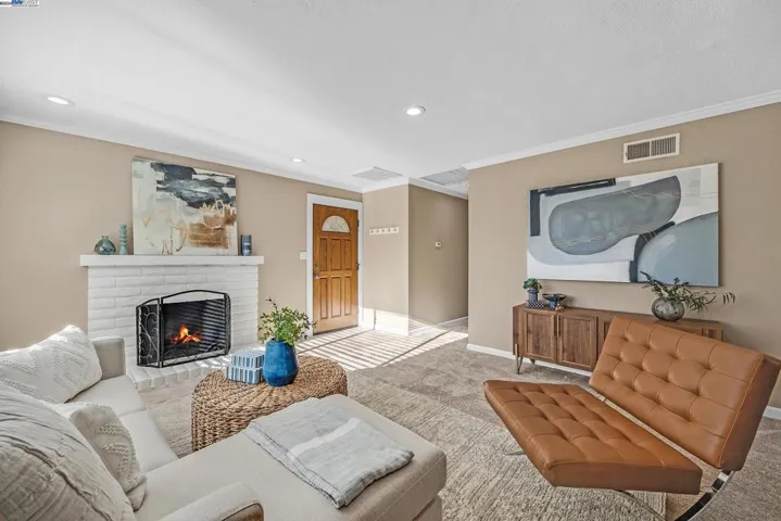 704 Debra St., Livermore, California 94550