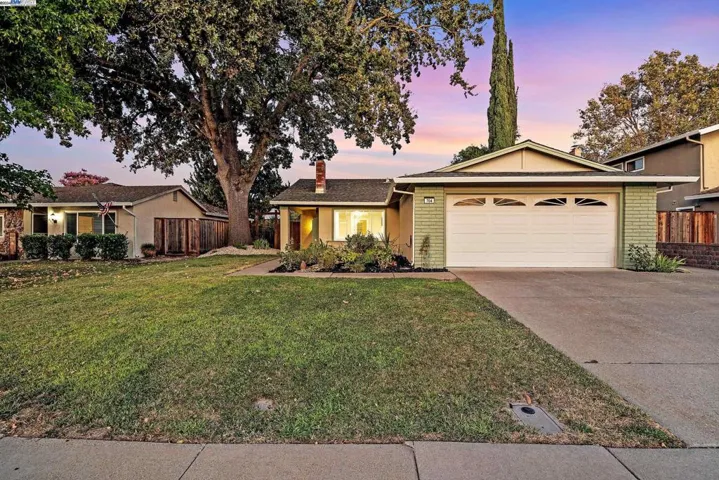 704 Debra St., Livermore, California 94550