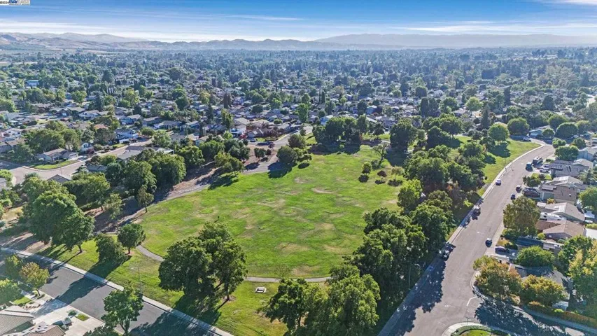 704 Debra St., Livermore, California 94550