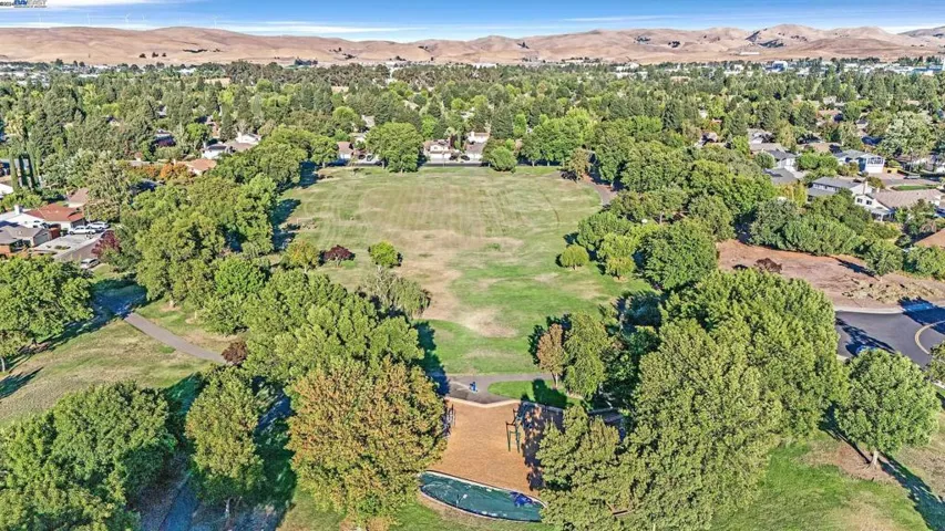 704 Debra St., Livermore, California 94550