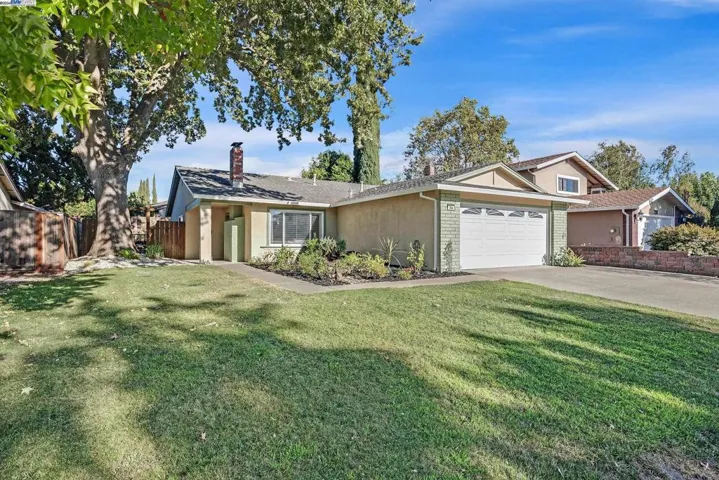 704 Debra St., Livermore, California 94550