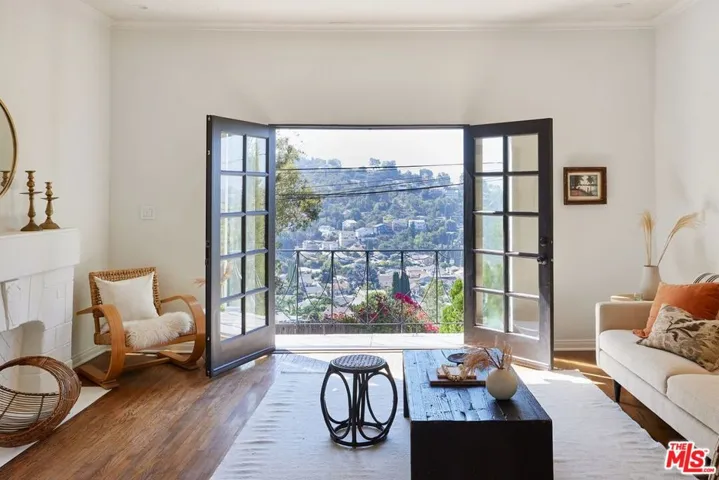 3501 Loma Lada Drive, Los Angeles, California 90065