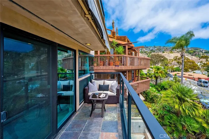 174 Cliff Drive F, Laguna Beach, California 92651