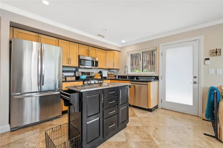 174 Cliff Drive F, Laguna Beach, California 92651