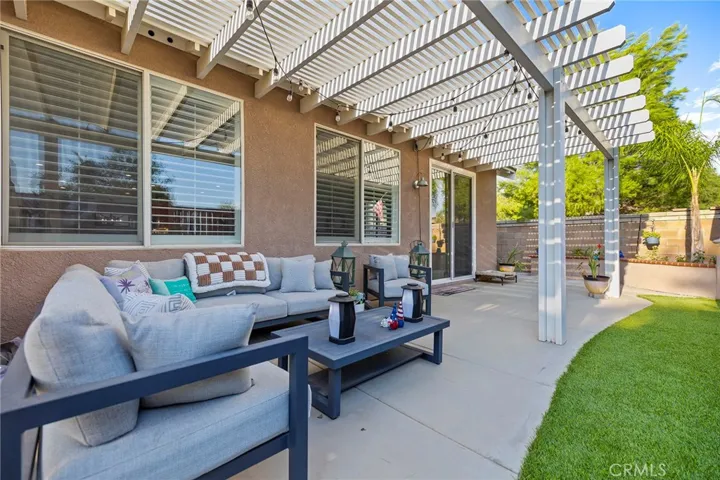 28727 Maplewood Drive, Menifee, California 92584