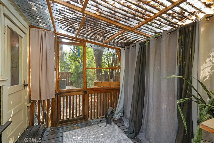Catio-pet patio