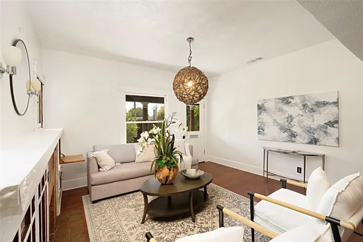 515 E Foothill Boulevard E, Monrovia, California 91006
