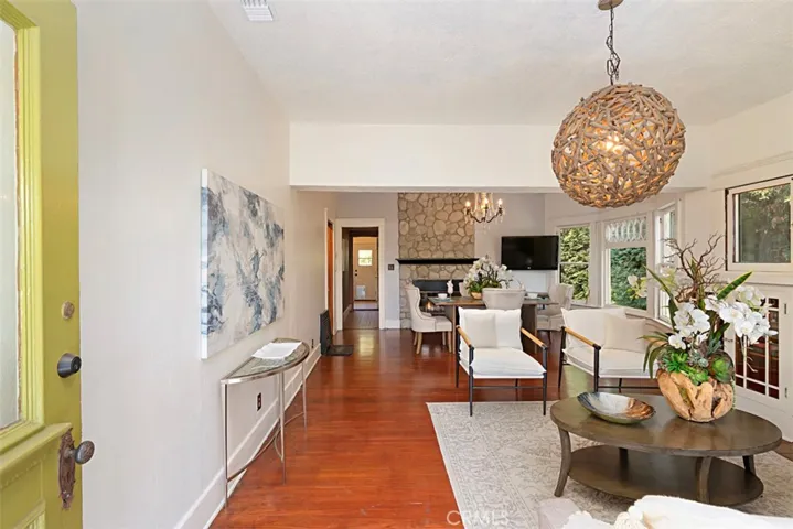 515 E Foothill Boulevard E, Monrovia, California 91006