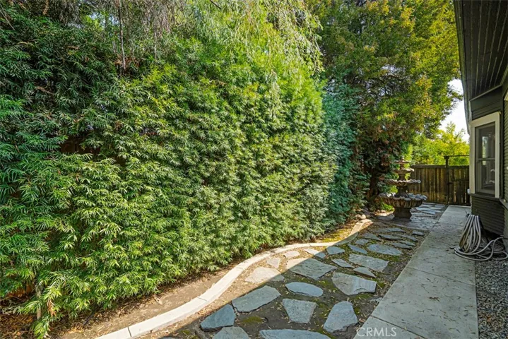 515 E Foothill Boulevard E, Monrovia, California 91006