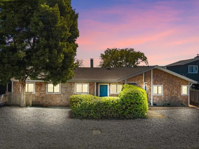 460 Rodriguez Street, Santa Cruz, California 95062
