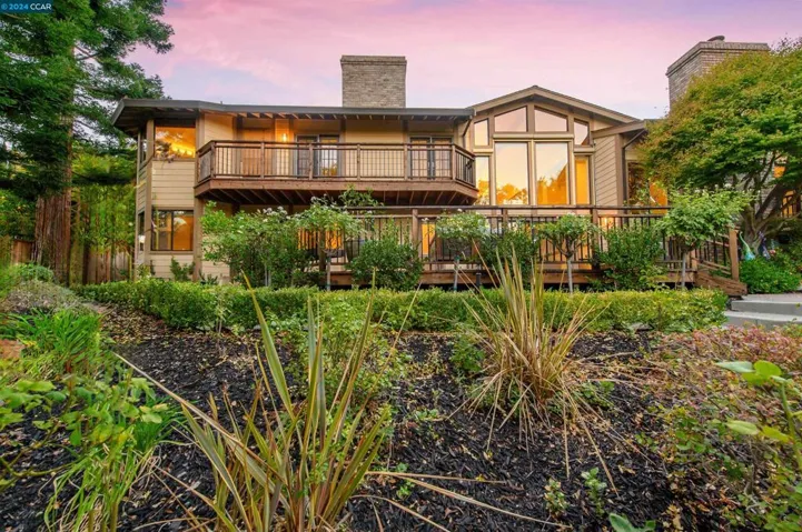 1850 Royal Court, Walnut Creek, California 94595