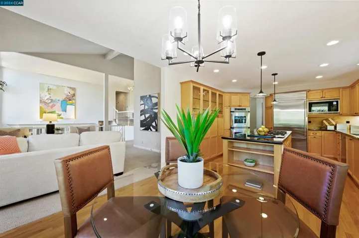 1850 Royal Court, Walnut Creek, California 94595