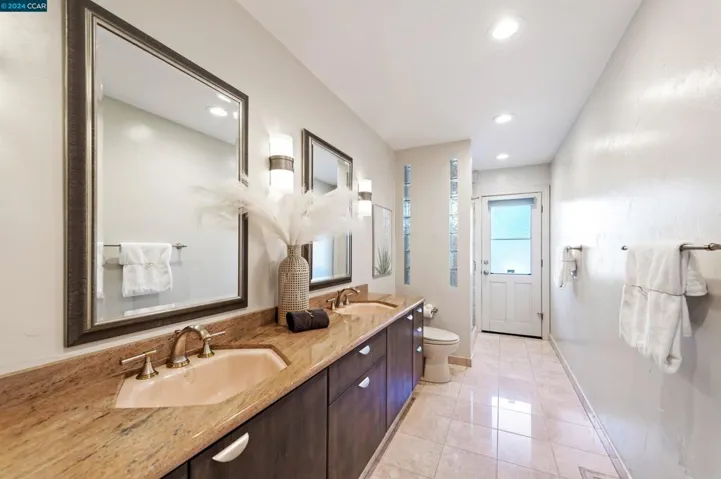 1850 Royal Court, Walnut Creek, California 94595