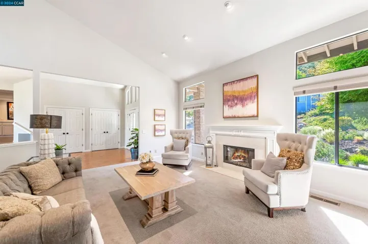 1850 Royal Court, Walnut Creek, California 94595