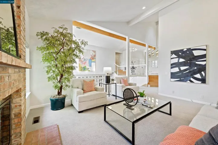 1850 Royal Court, Walnut Creek, California 94595