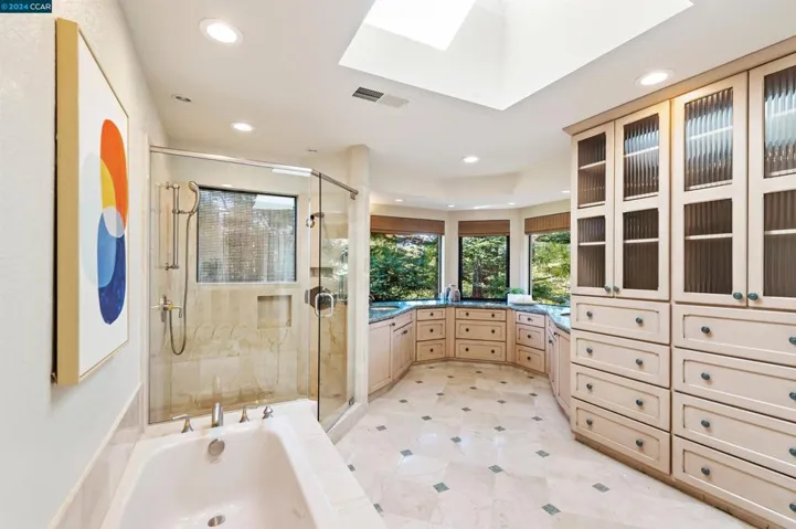 1850 Royal Court, Walnut Creek, California 94595