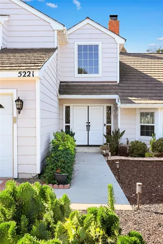 5221 E Fairlee Court, Anaheim Hills, California 92807