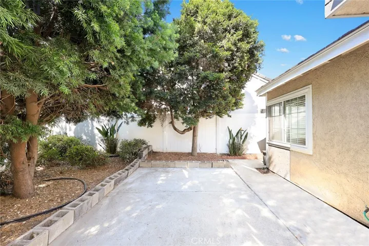 5221 E Fairlee Court, Anaheim Hills, California 92807