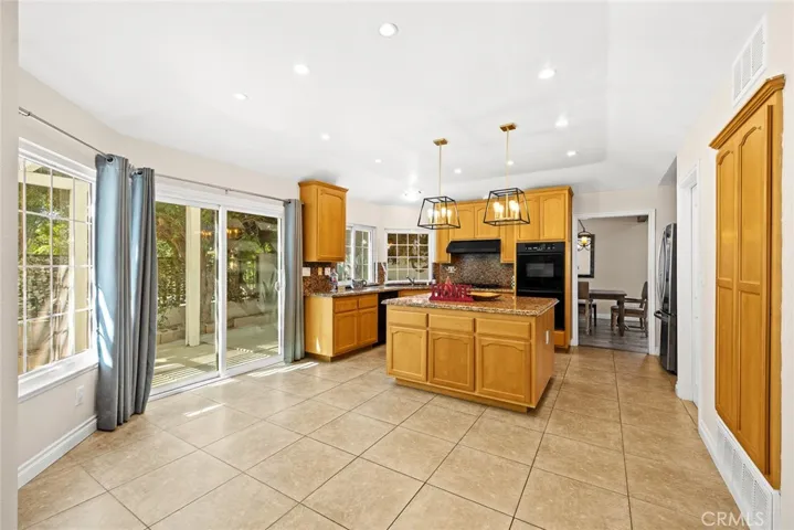 5221 E Fairlee Court, Anaheim Hills, California 92807