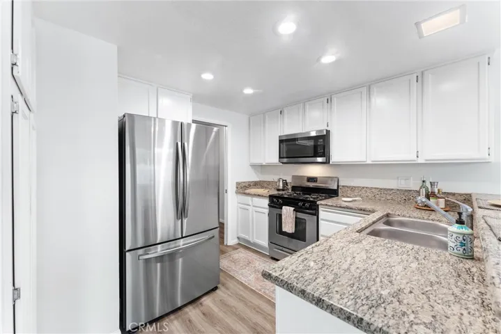 25201 Chestnutwood, Lake Forest, California 92630