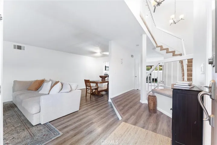 25201 Chestnutwood, Lake Forest, California 92630