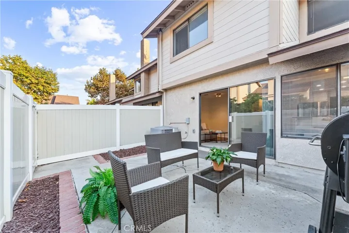 25201 Chestnutwood, Lake Forest, California 92630