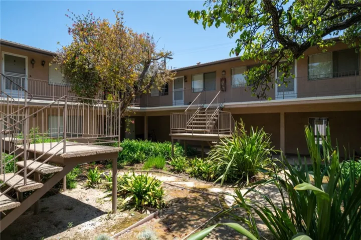 3402 Gundry Avenue, Long Beach, California 90807