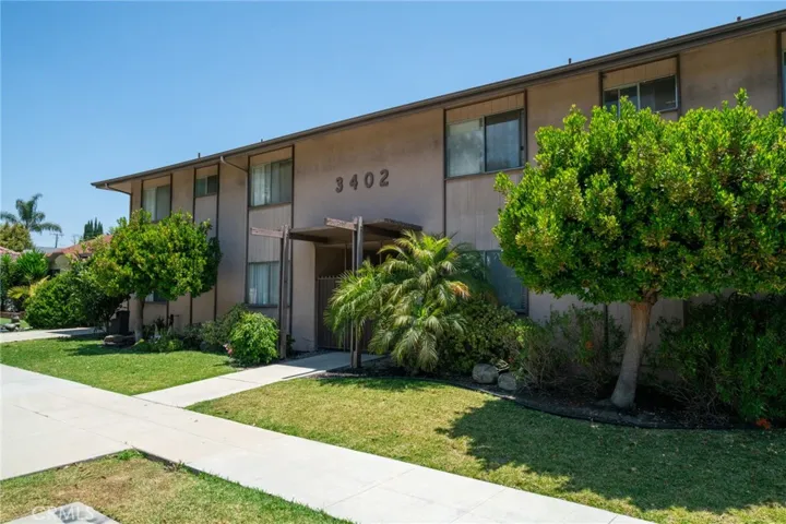 3402 Gundry Avenue, Long Beach, California 90807