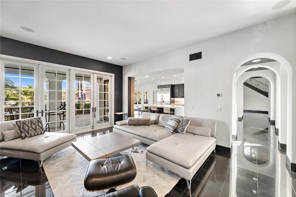 30372 Marbella Vista, San Juan Capistrano, California 92675 home-pic-9