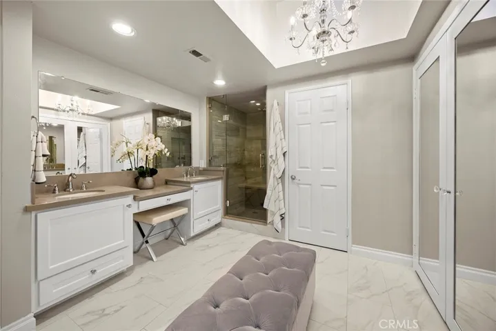 Upgraded Vanity, dual sinks.