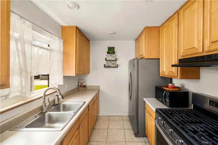 1007 S. Cambridge St., Anaheim, California 92805
