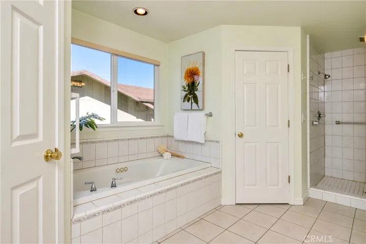 18851 Deer Hollow Road, Hidden Valley Lake, California 95467