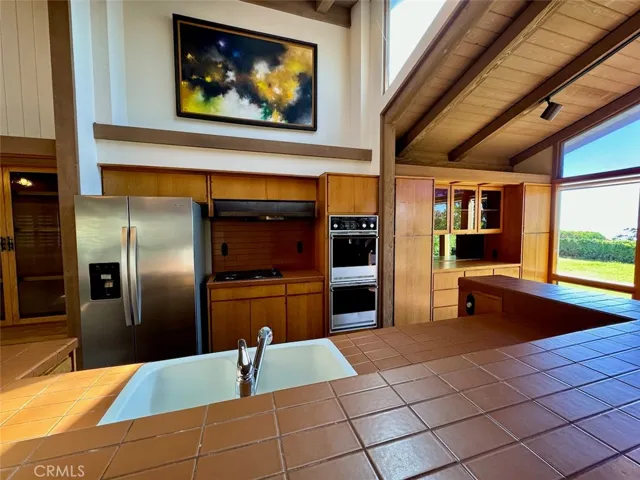 100 Calle Cuervo, San Clemente, California 92672