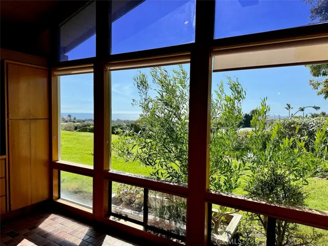 100 Calle Cuervo, San Clemente, California 92672