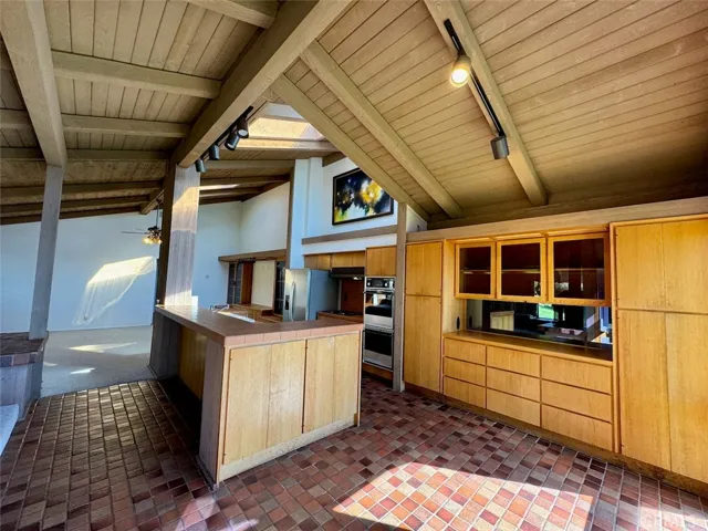100 Calle Cuervo, San Clemente, California 92672