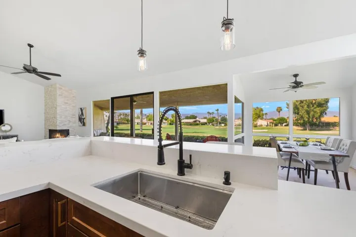 56-web-or-mls-8M4A4313