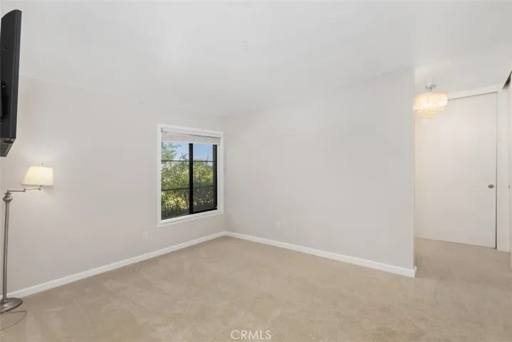 734 Nottingham Drive, Redlands, California 92373