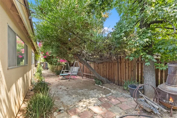 734 Nottingham Drive, Redlands, California 92373