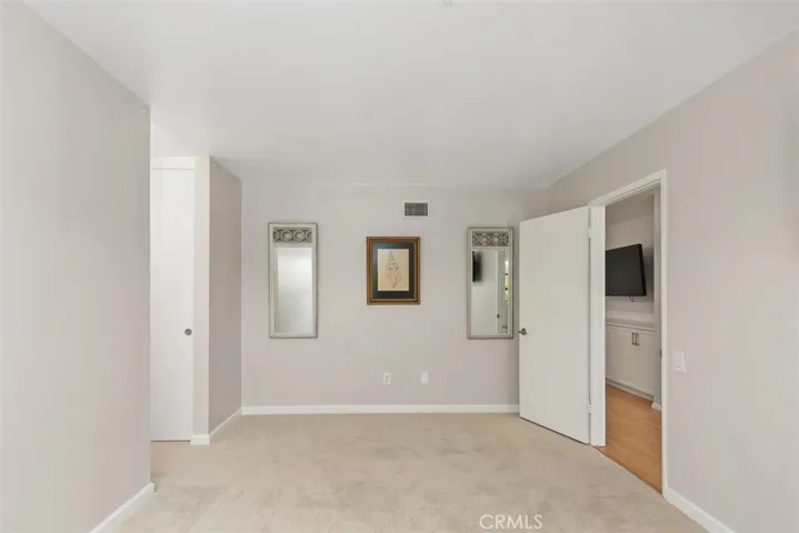 734 Nottingham Drive, Redlands, California 92373