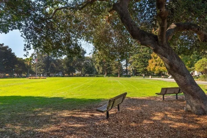 150 10th Avenue, San Mateo, California 94401