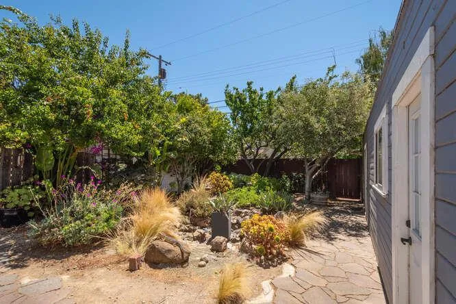 150 10th Avenue, San Mateo, California 94401
