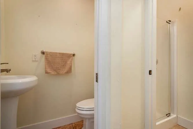 150 10th Avenue, San Mateo, California 94401
